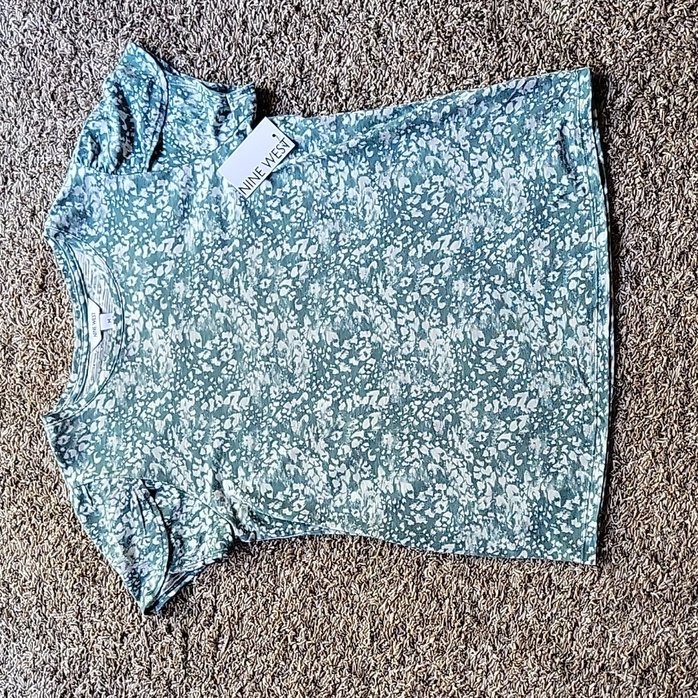 Nine West T Shirt
